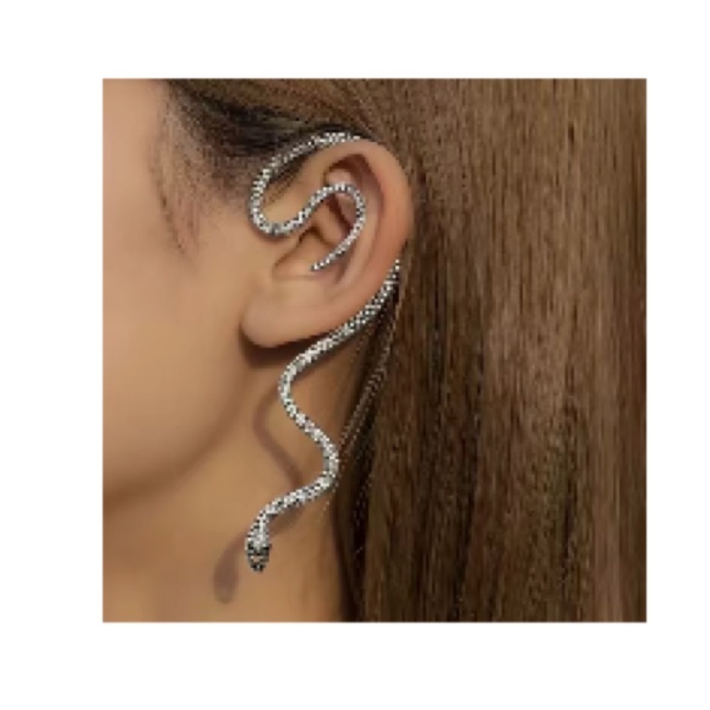 Silver Inlaid Zircon Earcuff and Pendant